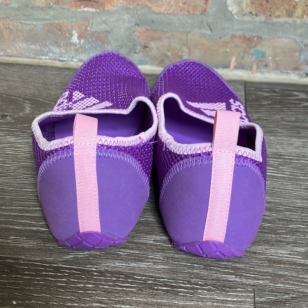 Adidas - Picture 3 of 13